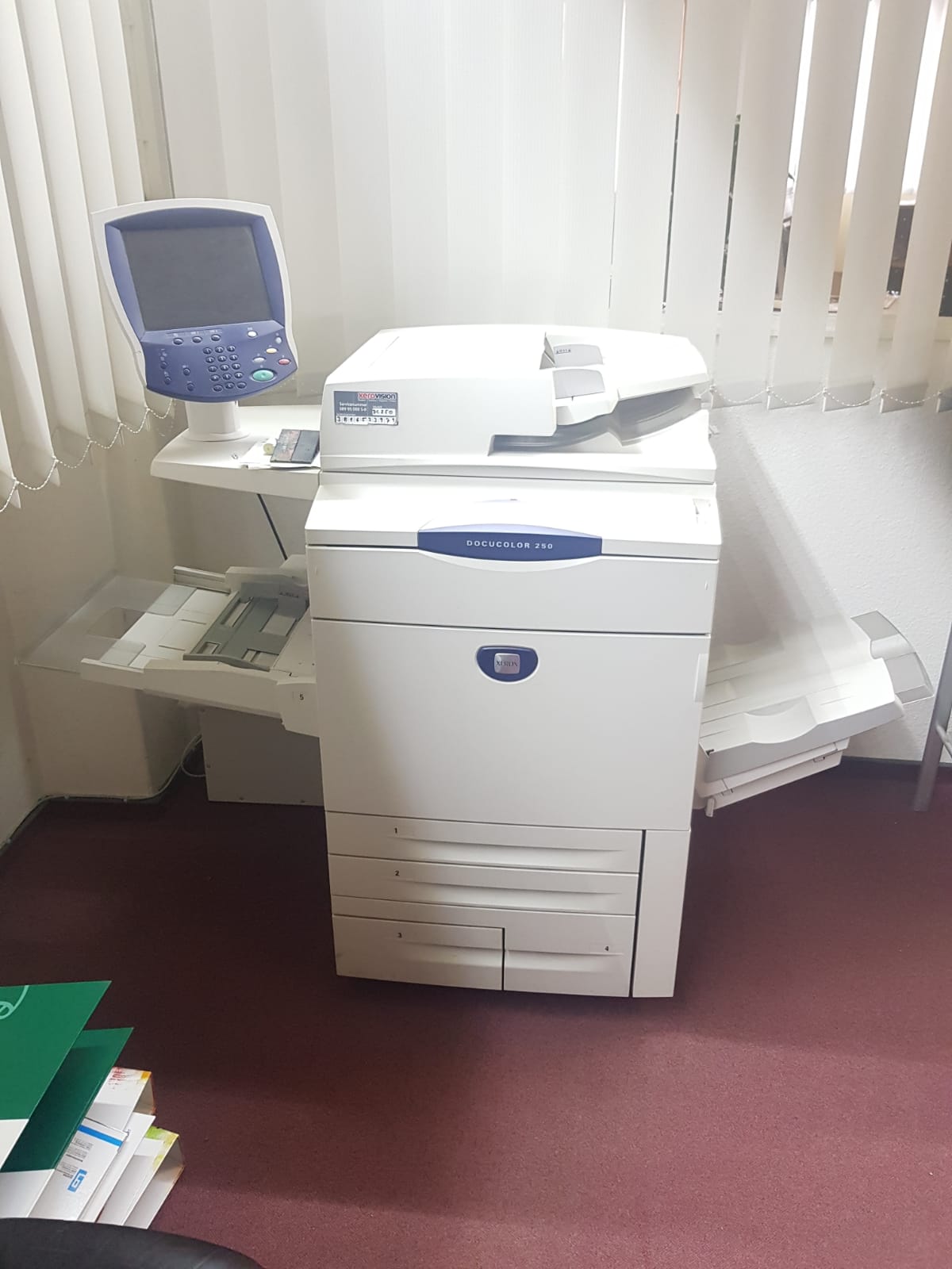 Xerox DocuColor DC 250 | AGM Anwar Graphische Maschinen