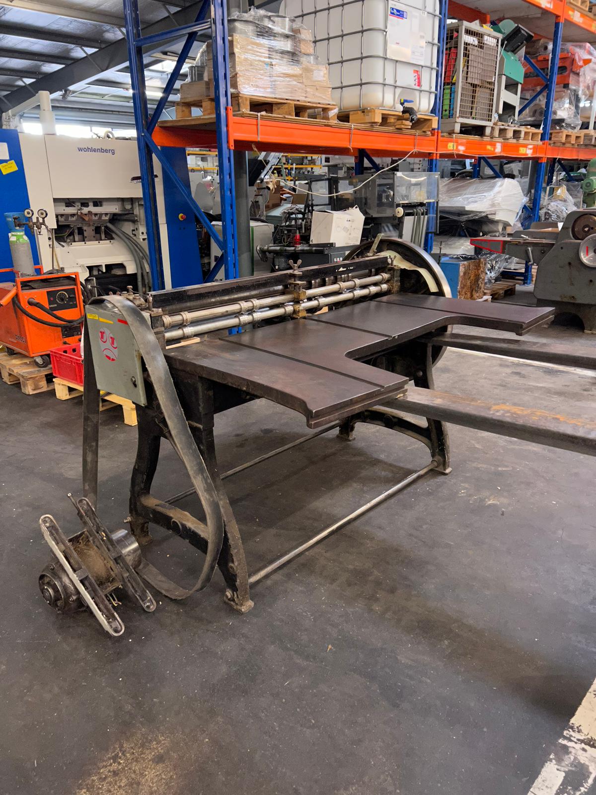 Rotary Board Cutter AGM Anwar Graphische Maschinen GmbH